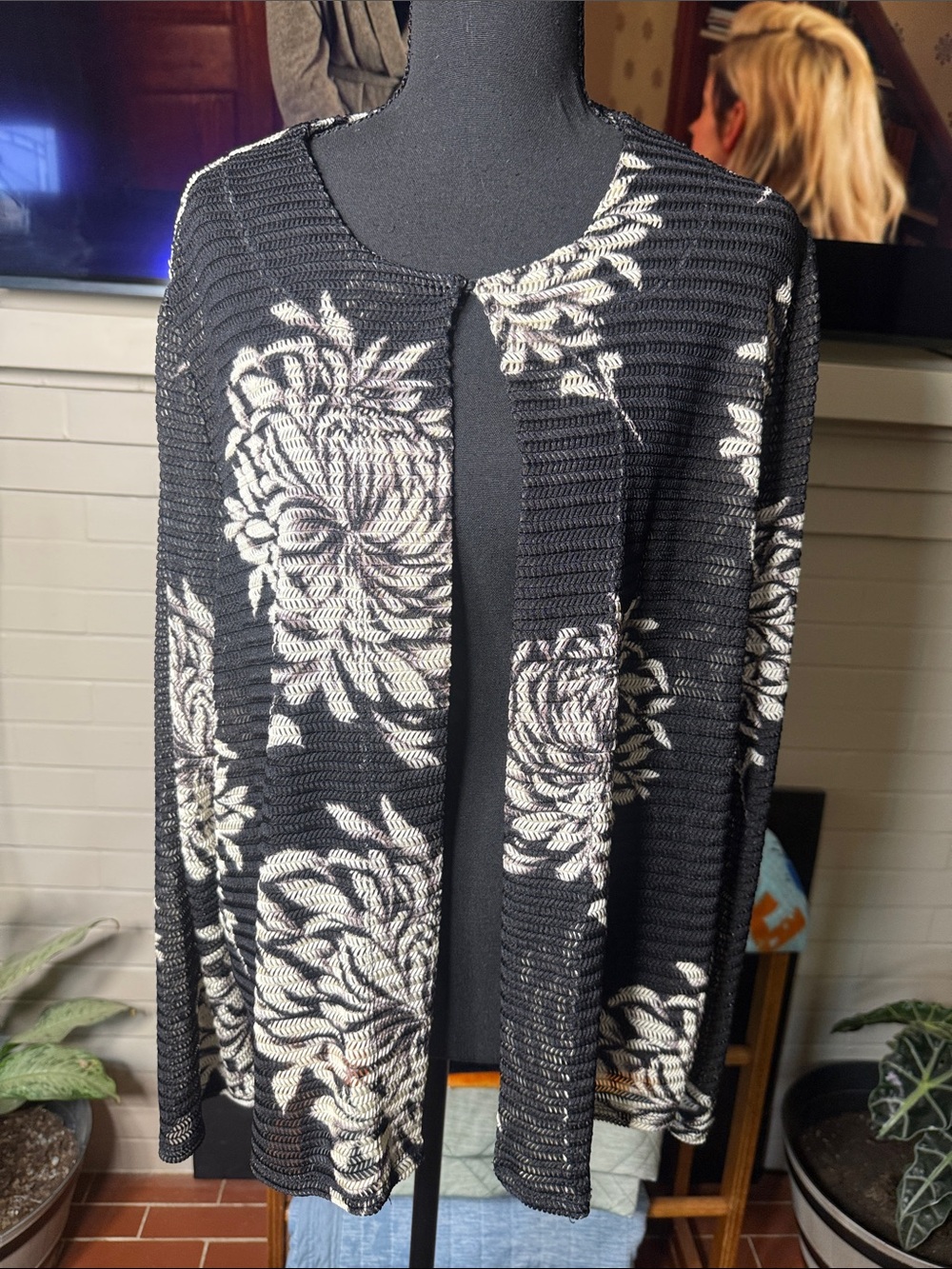 Black Floral Open-Front Women's Cardigan Sweater